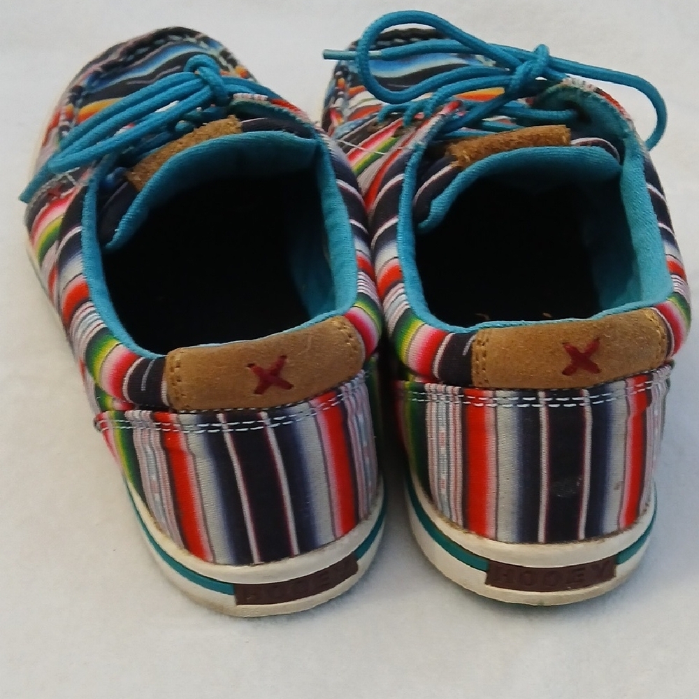 Hooey Women's Vibrant Striped Sneakers - Picture 3 of 5